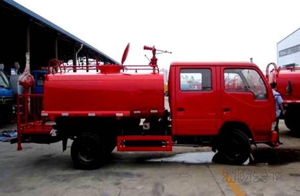 消防車，鄉(xiāng)鎮(zhèn)消防車 消防灑水車 灑水消防車