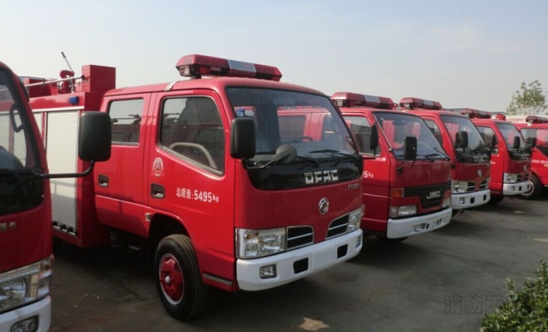 東風稅鈴消防車