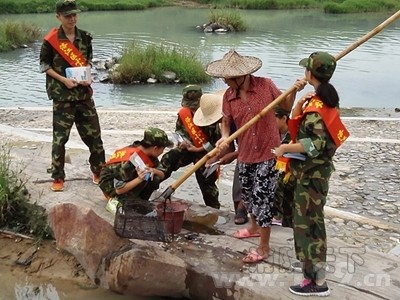 泉州洛江區(qū)開(kāi)展“消防志愿服務(wù)進(jìn)農(nóng)村”主題宣傳活動(dòng)